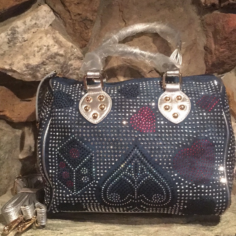 Purse detailed with BLING